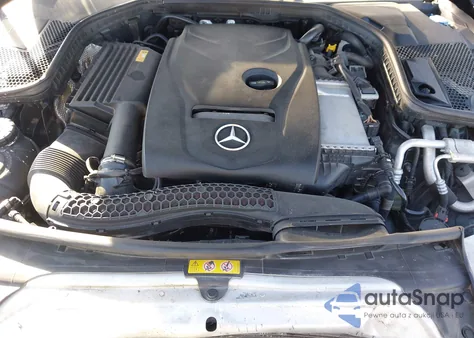 2017 Mercedes-Benz C 300 Sport z USA, uszkodzony, nr VIN 55SWF4JB0HU211520